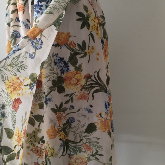 June & Hudson Boho Cold Shoulder Midi Dress - Picture 8 of 16